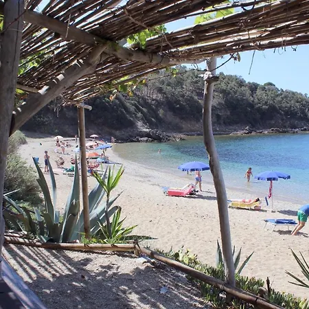 Pozzo Vecchio * Capoliveri (Isola d'Elba)